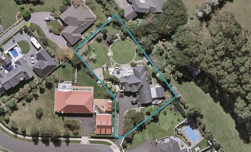 67 Shelter Grove, Frankleigh Park, New Plymouth - Carousel 1