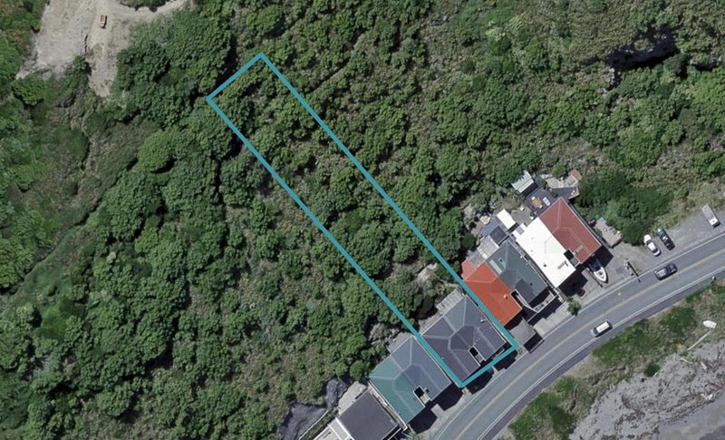 408 Queens Drive, Lyall Bay, Wellington - Carousel 1