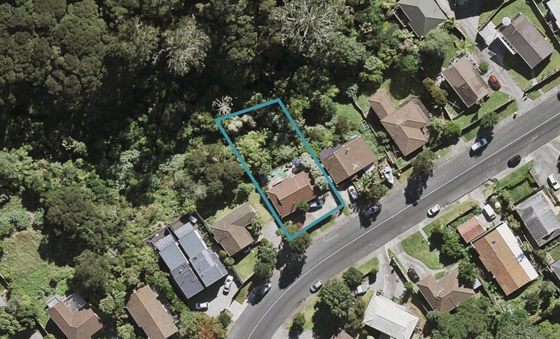 122 Spinella Drive, Bayview, Auckland - Carousel 1
