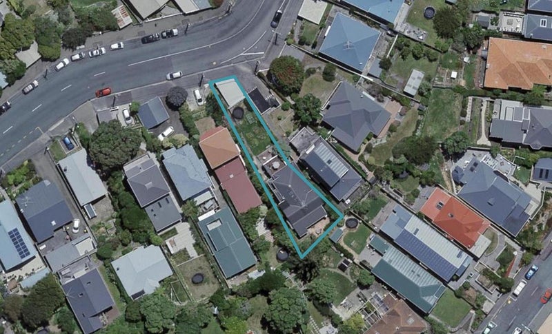 91 Waipapa Road, Hataitai, Wellington - Carousel 1