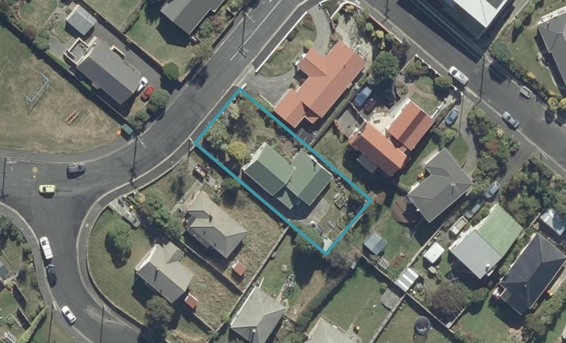 44 Belford Street, Waverley, Dunedin - Carousel 1