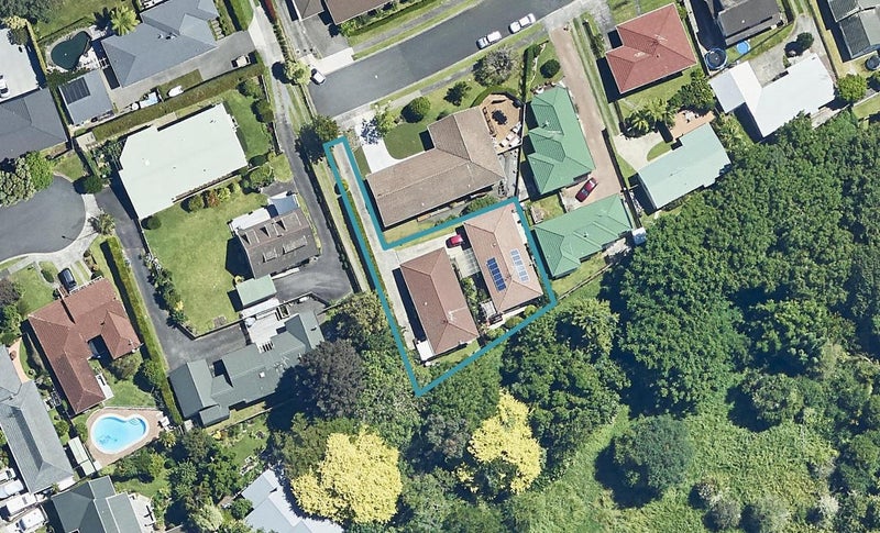 22 Heron Avenue East, Matua, Tauranga - Carousel 1