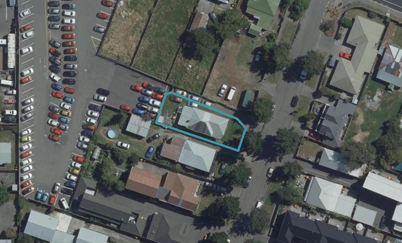 1 Defoe Place, Waltham, Christchurch - Carousel 1