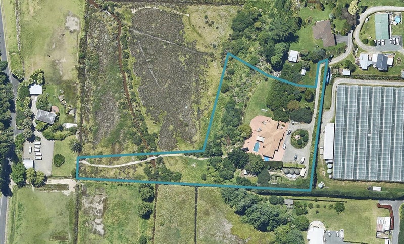 35 Asher Road, Welcome Bay, Tauranga - Carousel 1