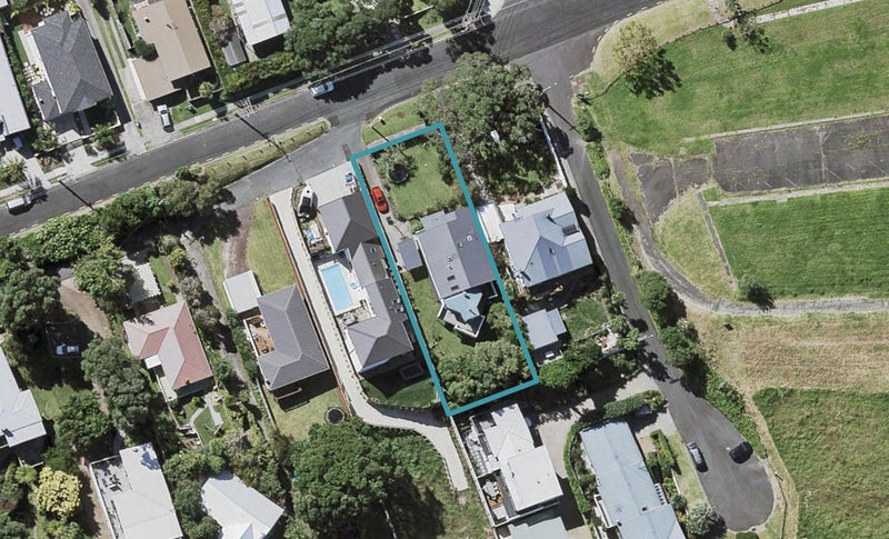 41 Ngataringa Road, Devonport, Auckland - Carousel 1