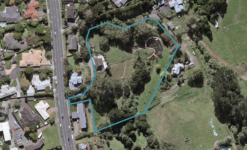 381 Mangorei Road, Merrilands, New Plymouth - Carousel 1
