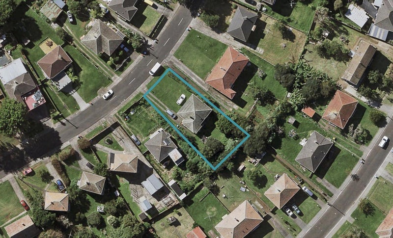 30 McCulloch Road, Panmure, Auckland - Carousel 1