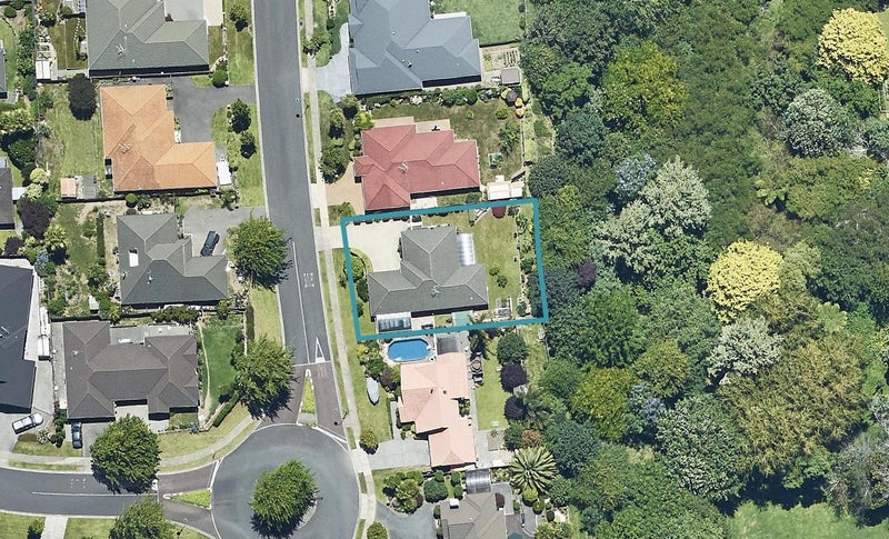 30 Honeysuckle Lane, Ohauiti, Tauranga - Carousel 1