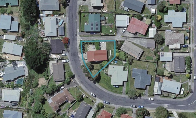 21 Tobago Crescent, Grenada North, Wellington - Carousel 1