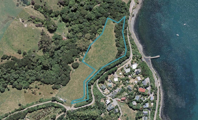 10 Jubilee Road, WAINUI, FRENCH FARM - Carousel 1