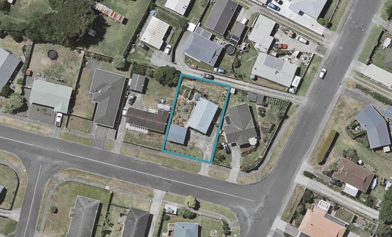 26 Karaka Street, Otaki Beach, Otaki - Carousel 1