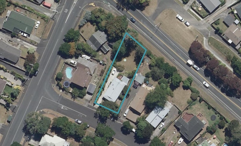 5 Exeter Street, Glenview, Hamilton - Carousel 1