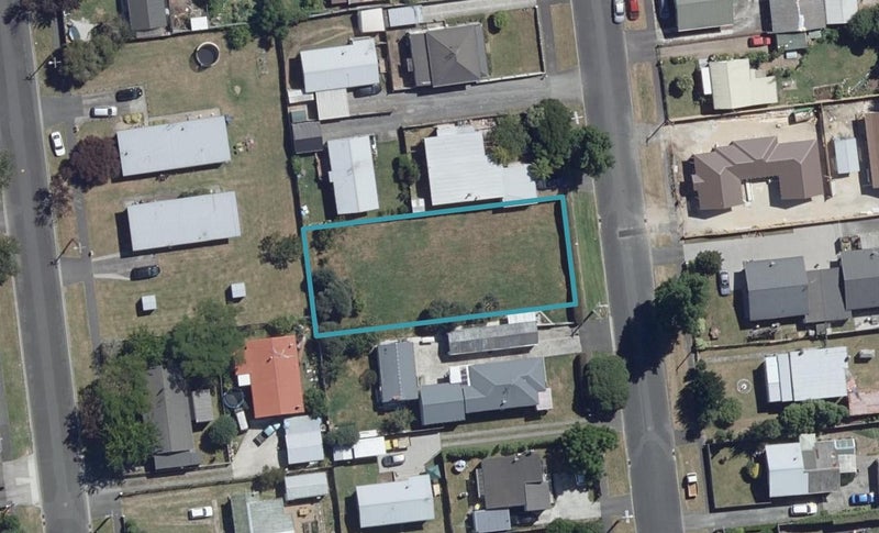 35 Smith Street, Frankton, Hamilton - Carousel 1