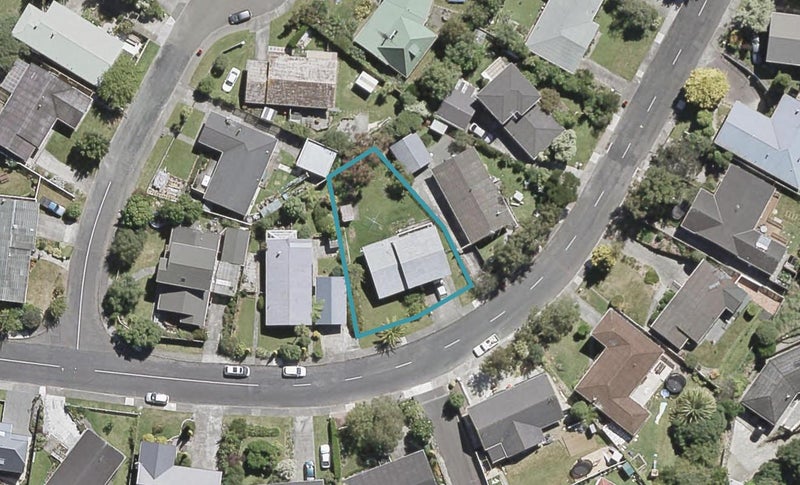 54 Sunbrae Drive, Silverstream, Upper Hutt - Carousel 1