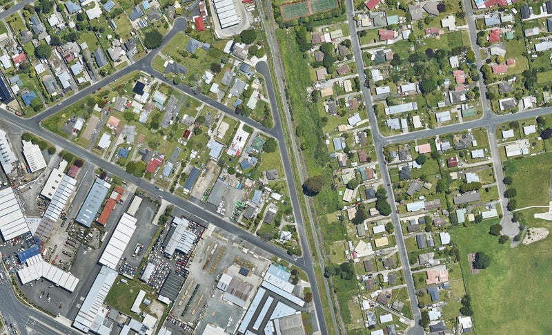 22 Railway Road, Fairy Springs, Rotorua - Carousel 1