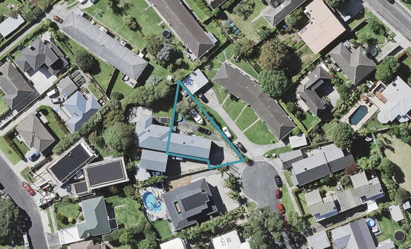 29A Hemi Street, Narrow Neck, Auckland - Carousel 1