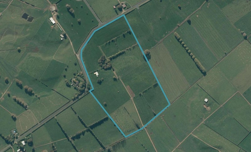 274 Henry Road, Taupiri - Carousel 1