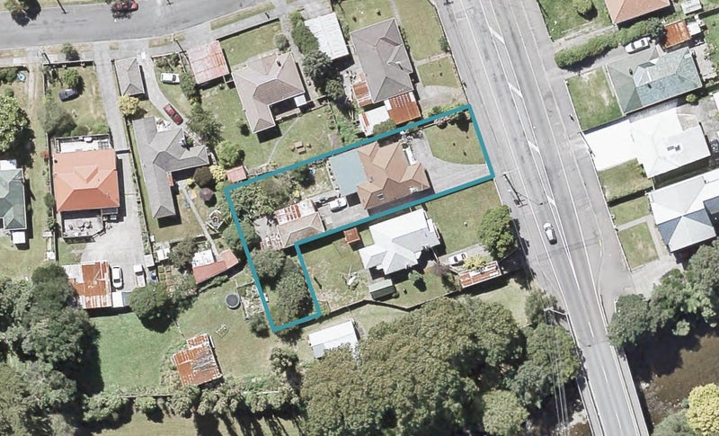 144 Main Road, Wainuiomata, Lower Hutt - Carousel 1