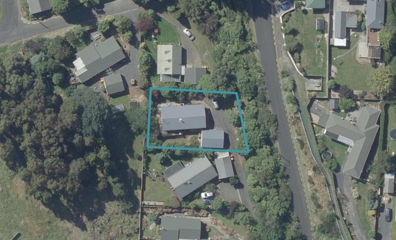 26 Matthew Street, Abbotsford, Dunedin - Carousel 1