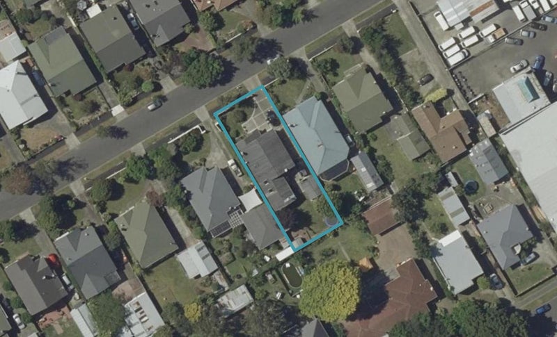 17 Miro Street, Takaro, Palmerston North - Carousel 1