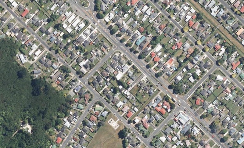 2/173 Wainuiomata Road, Wainuiomata, Lower Hutt - Carousel 1