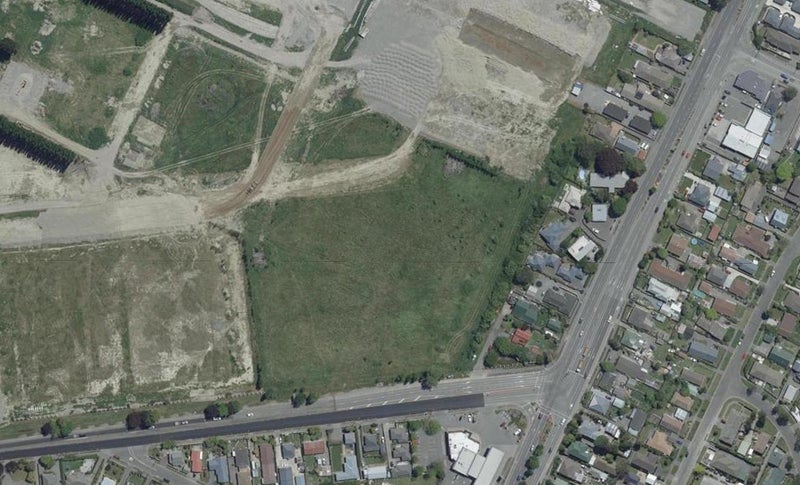 14 Chrysolite Place, Belfast, Christchurch - Carousel 1