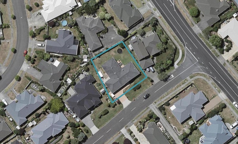 109 Cedar Drive, Paraparaumu Beach, Paraparaumu - Carousel 1