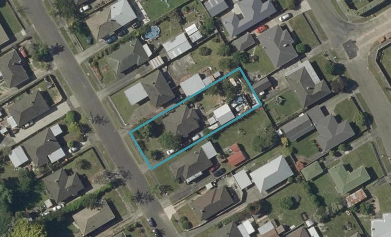 27 Manchester Street, Takaro, Palmerston North - Carousel 1