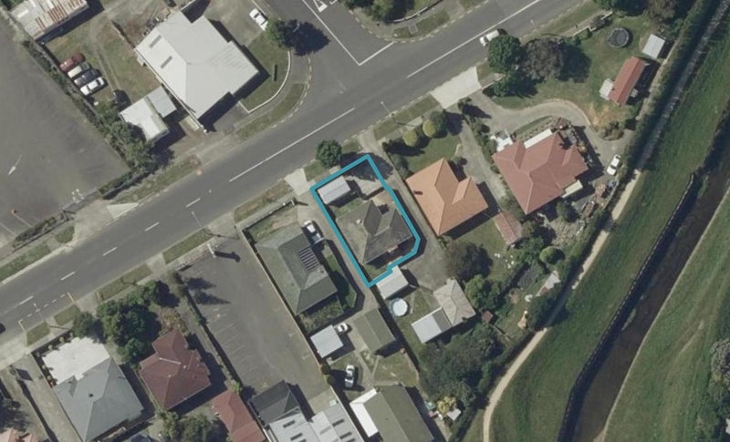 338 Tremaine Avenue, Takaro, Palmerston North - Carousel 1
