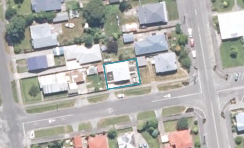 19 Pakington Street, Westport, Westport - Carousel 1
