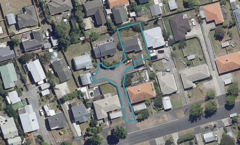 39B Claude Street, Fairfield, Hamilton - Carousel 1