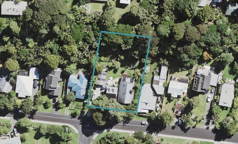23 Boylan Road, Titirangi, Auckland - Carousel 1