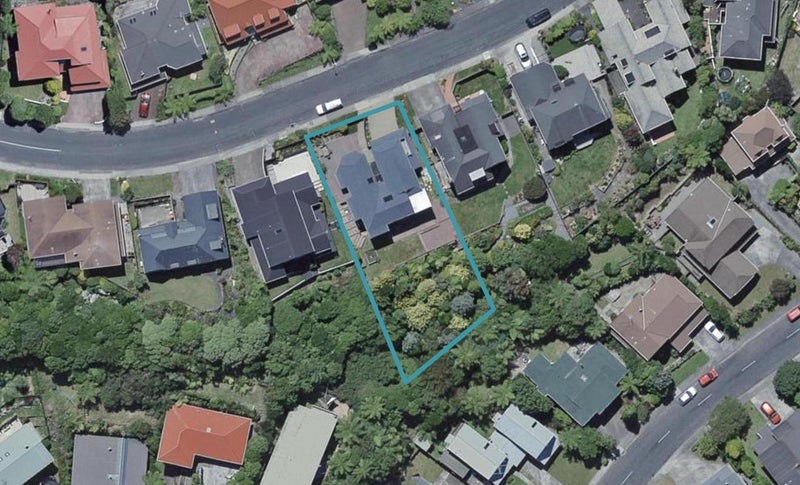 13 Satara Crescent, Khandallah, Wellington - Carousel 1