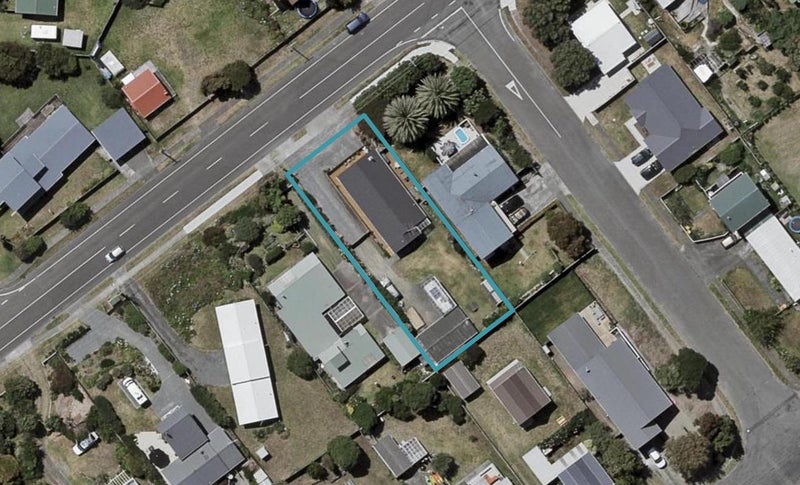 8 William Street, Waikanae Beach, Waikanae - Carousel 1