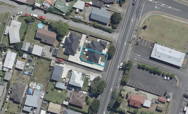 1/36 Rifle Range Road, Dinsdale, Hamilton - Carousel 1