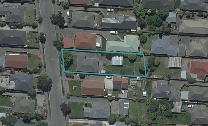 10 Shaftesbury Street, Avonhead, Christchurch - Carousel 1