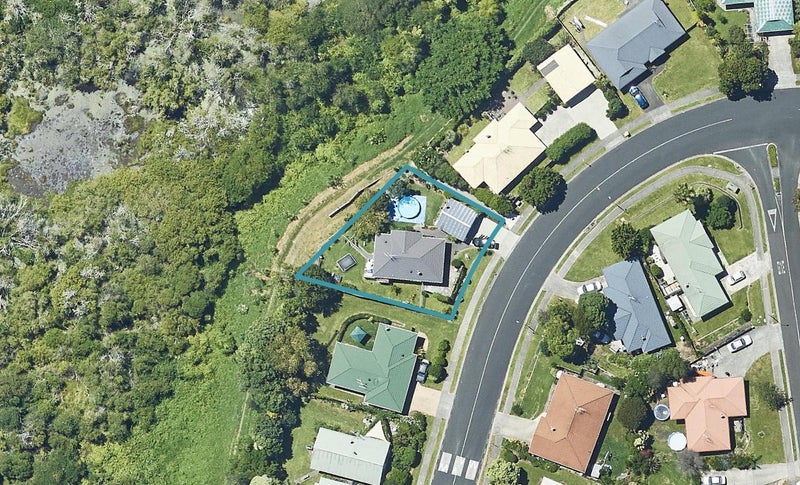49 Tom Muir Drive, Gate Pa, Tauranga - Carousel 1