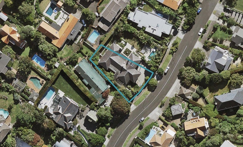 12 Eastbourne Road, Remuera, Auckland - Carousel 1