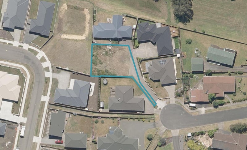 8 Attrill Place, Tawhero, Whanganui - Carousel 1