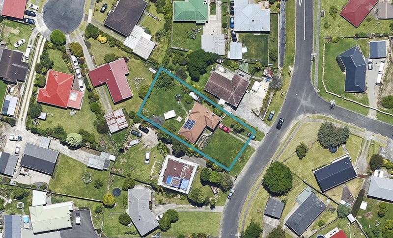 5 VALLEY ROAD, Te Puke, Te Puke - Carousel 1