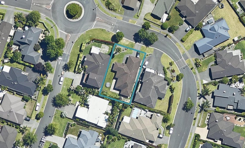 4 Hawkridge Heights, Bethlehem, Tauranga - Carousel 1