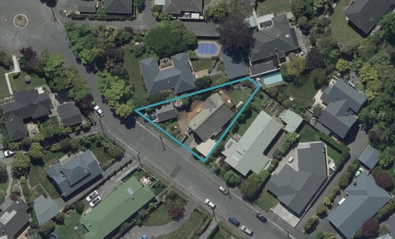 21 Joyce Crescent, Ilam, Christchurch - Carousel 1
