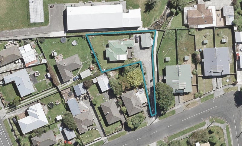 18 Chittick Street, Stokes Valley, Lower Hutt - Carousel 1