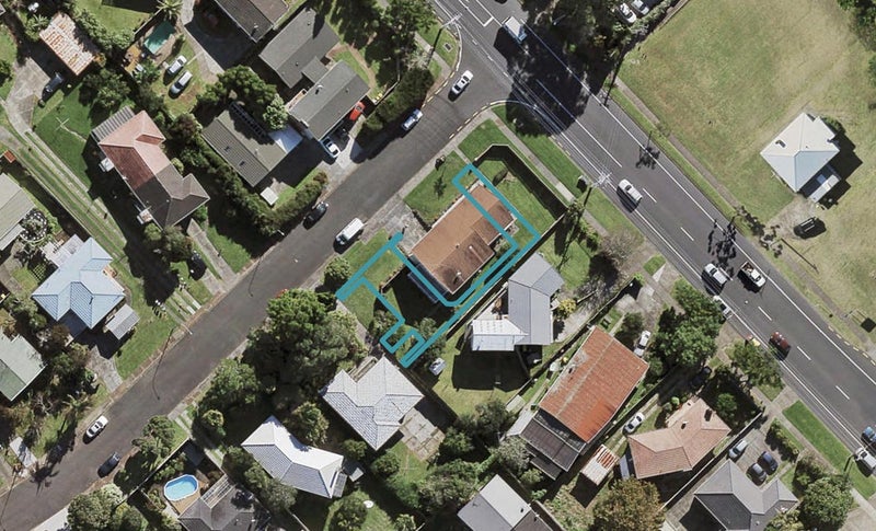 2B Ellen Avenue, Hillcrest, Auckland - Carousel 1