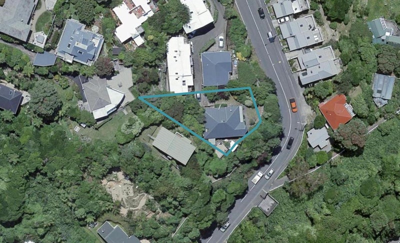 150 Raroa Road, Aro Valley, Wellington - Carousel 1