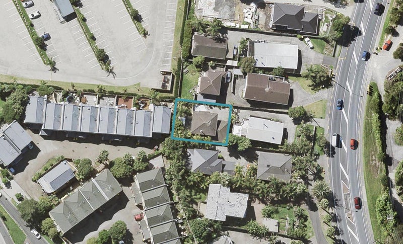 774A East Coast Road, Oteha, Auckland - Carousel 1