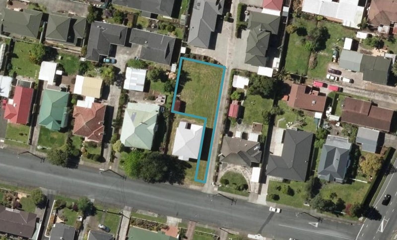 9 Mair Street, Regent, Whangārei - Carousel 1