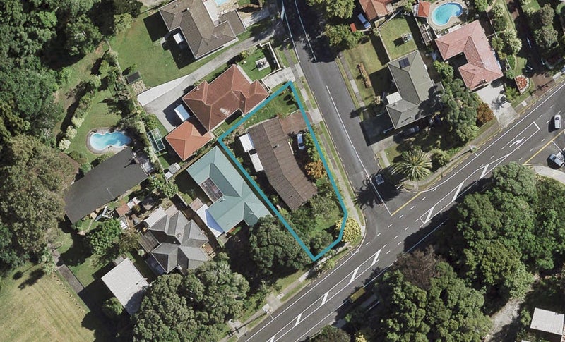 50 Hill Road, Hillpark, Auckland - Carousel 1