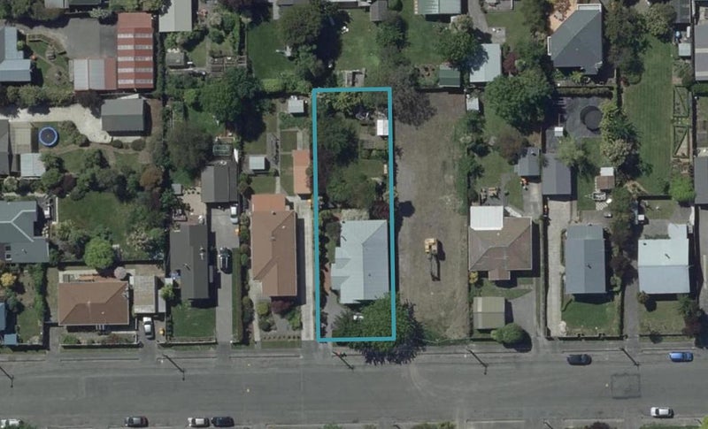 17 Corson Avenue, Beckenham, Christchurch - Carousel 1