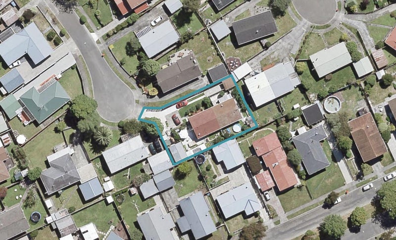 9A Kansas Grove, Totara Park, Upper Hutt - Carousel 1